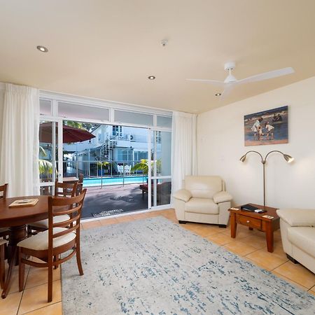 Commodores Lodge รัสเซล ภายนอก รูปภาพ