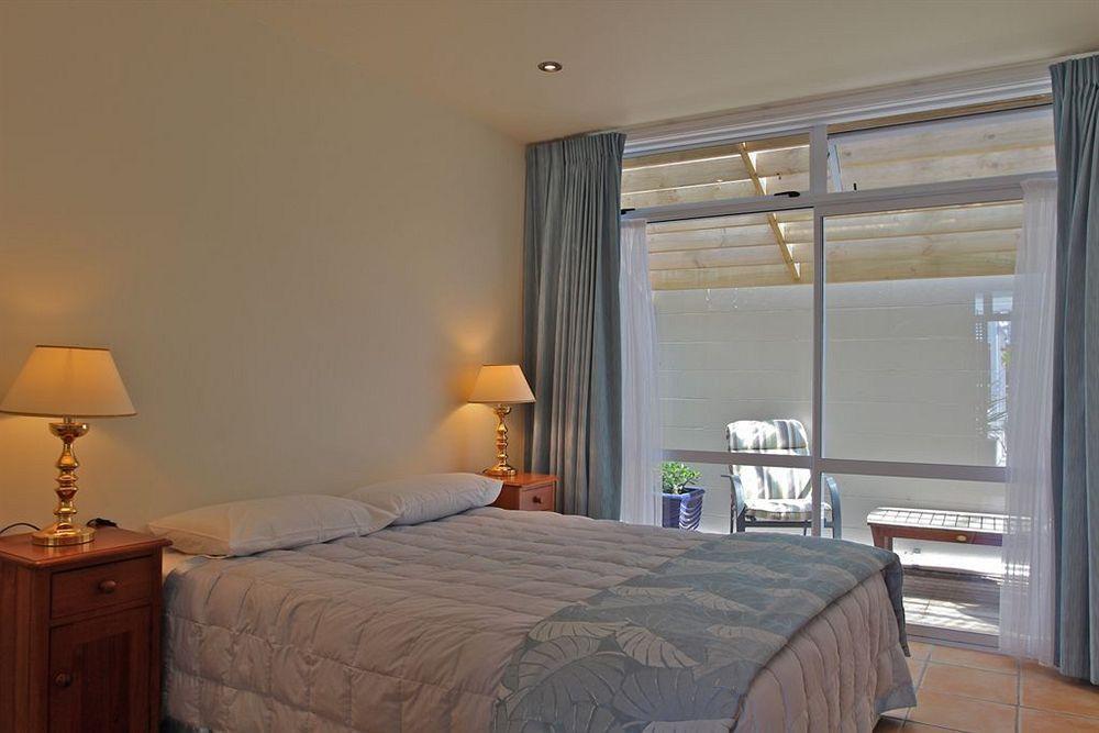 Commodores Lodge รัสเซล ภายนอก รูปภาพ