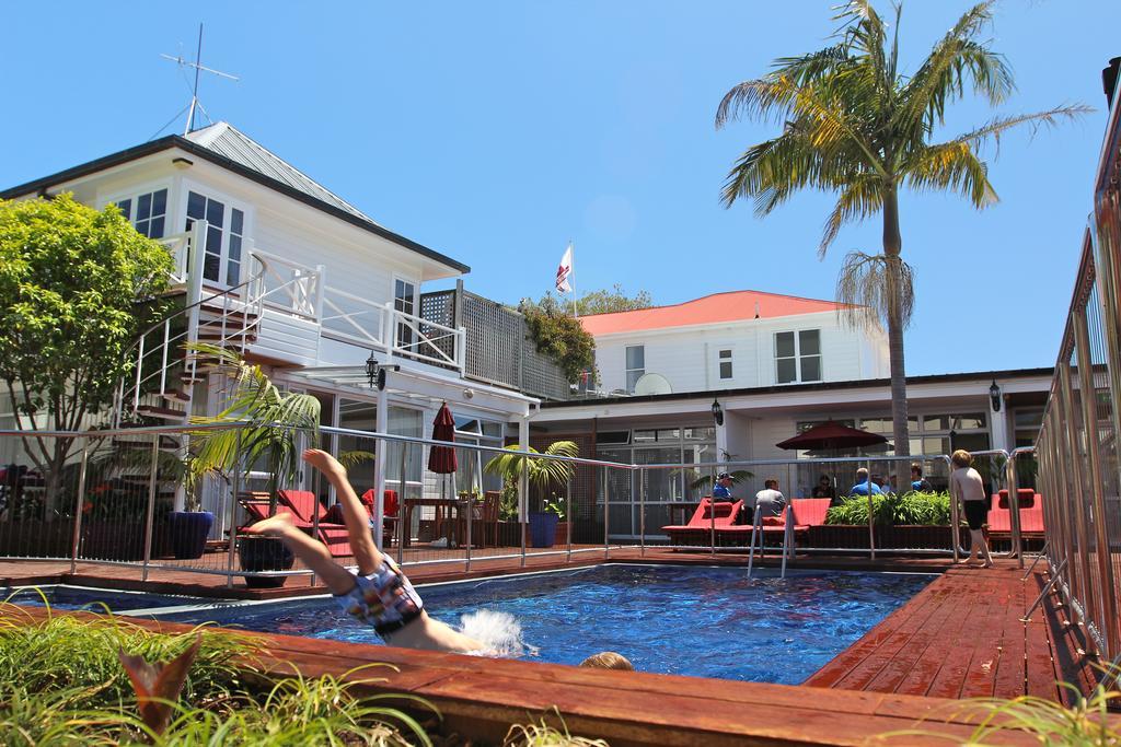 Commodores Lodge รัสเซล ภายนอก รูปภาพ